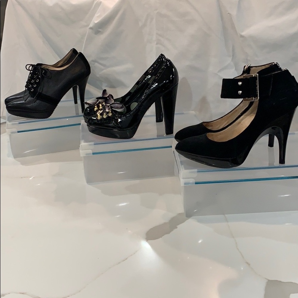 Michael Kors platform booties - Picture 3 of 3